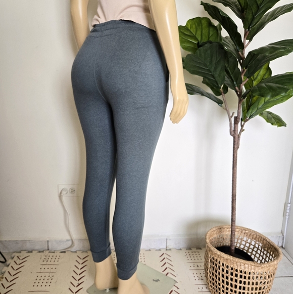 Vuori Performance Jogger Olive Green Color Size S Women's Sporty Running Gym - Picture 7 of 14